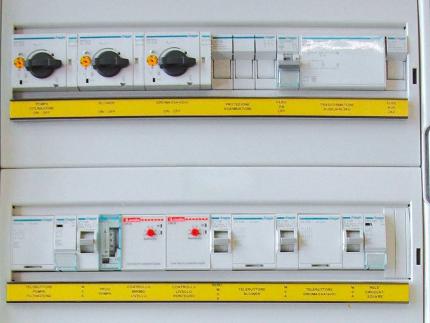 STRIP-ROLL-PY STRISCE IN PVC 